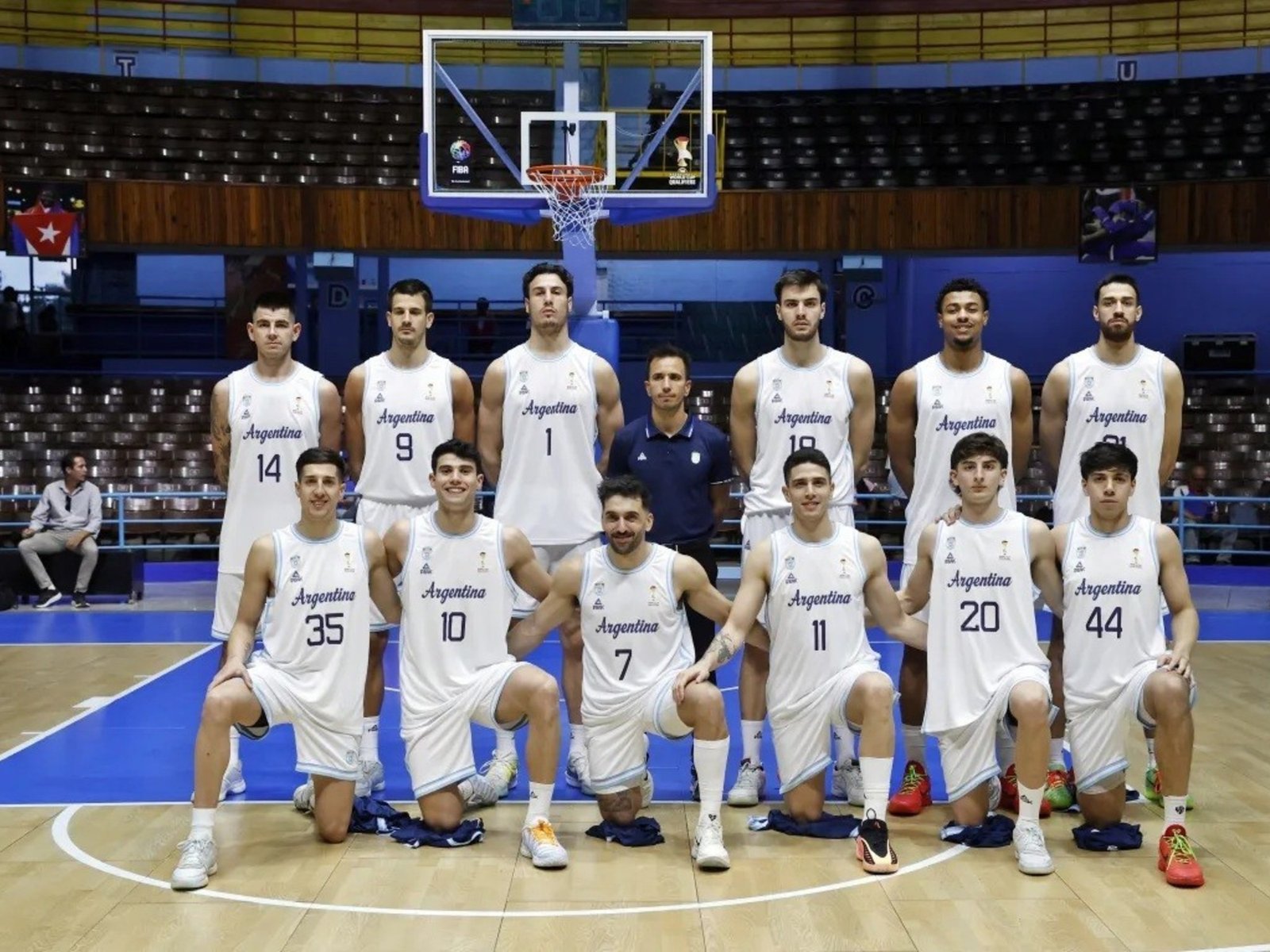 La Selección Argentina de básquetbol debutó con una victoria trabajada ante Cuba en el inicio del camino al Mundial de Qatar 2027