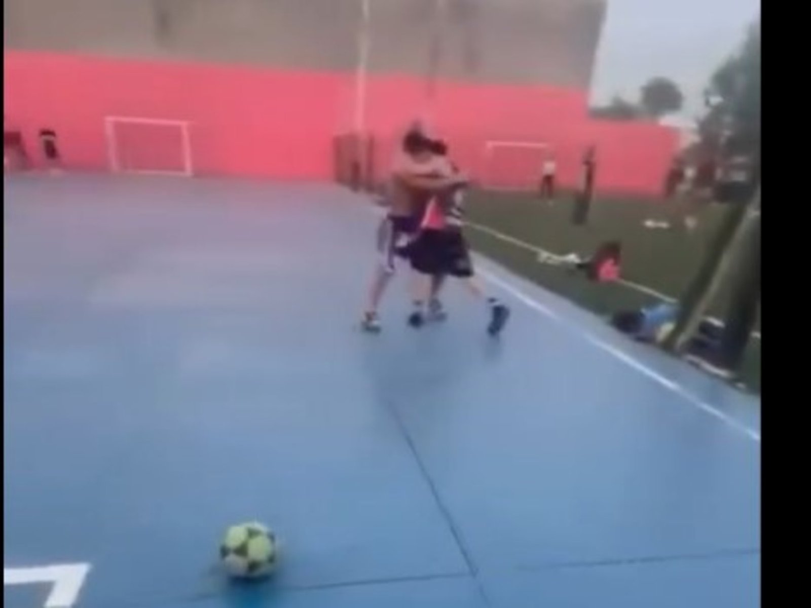 “Matalo guacho, ¡que no se meta nadie!”