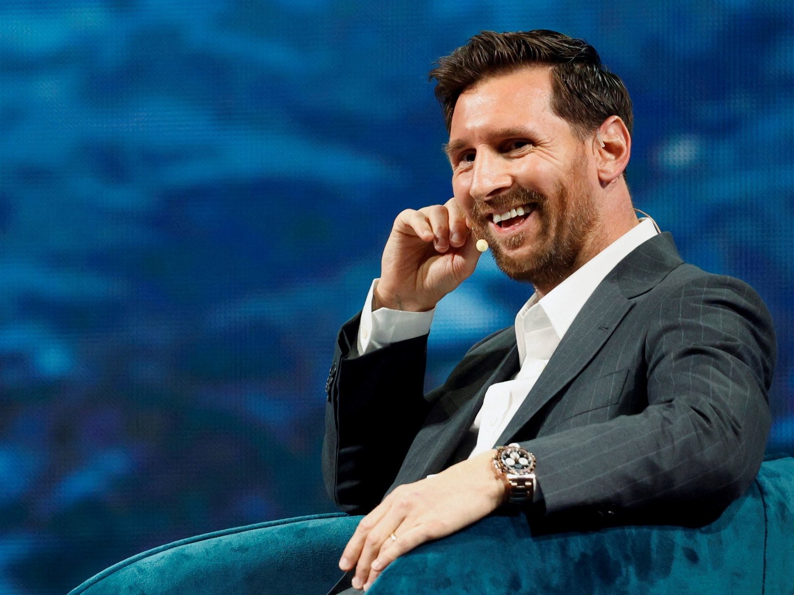 “Me gusta lo empresarial, quiero aprender porque el fútbol se termina”