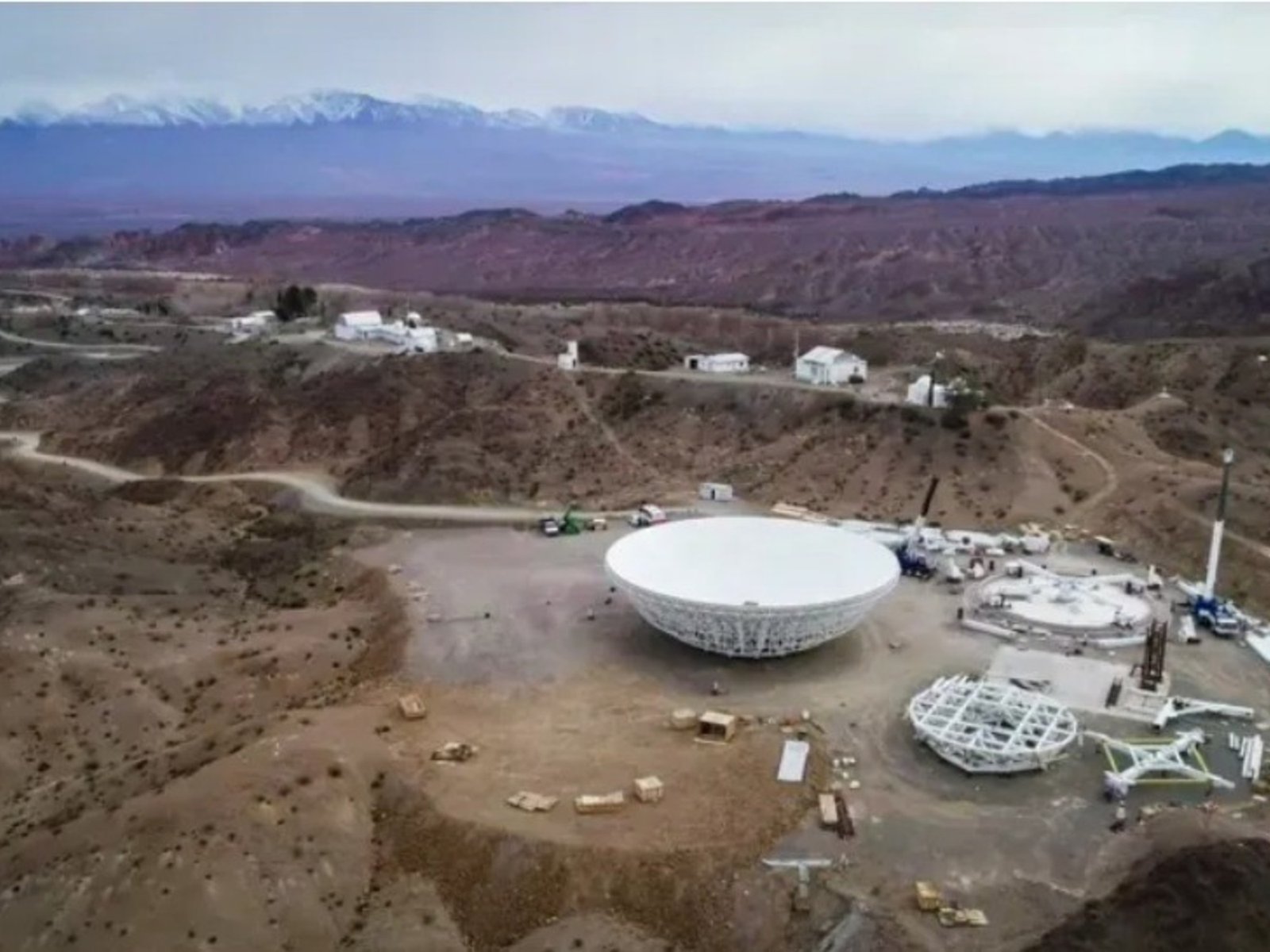 Por la relación con Trump, el gobierno de Milei paralizó la construcción con China de un radio telescopio en San Juan