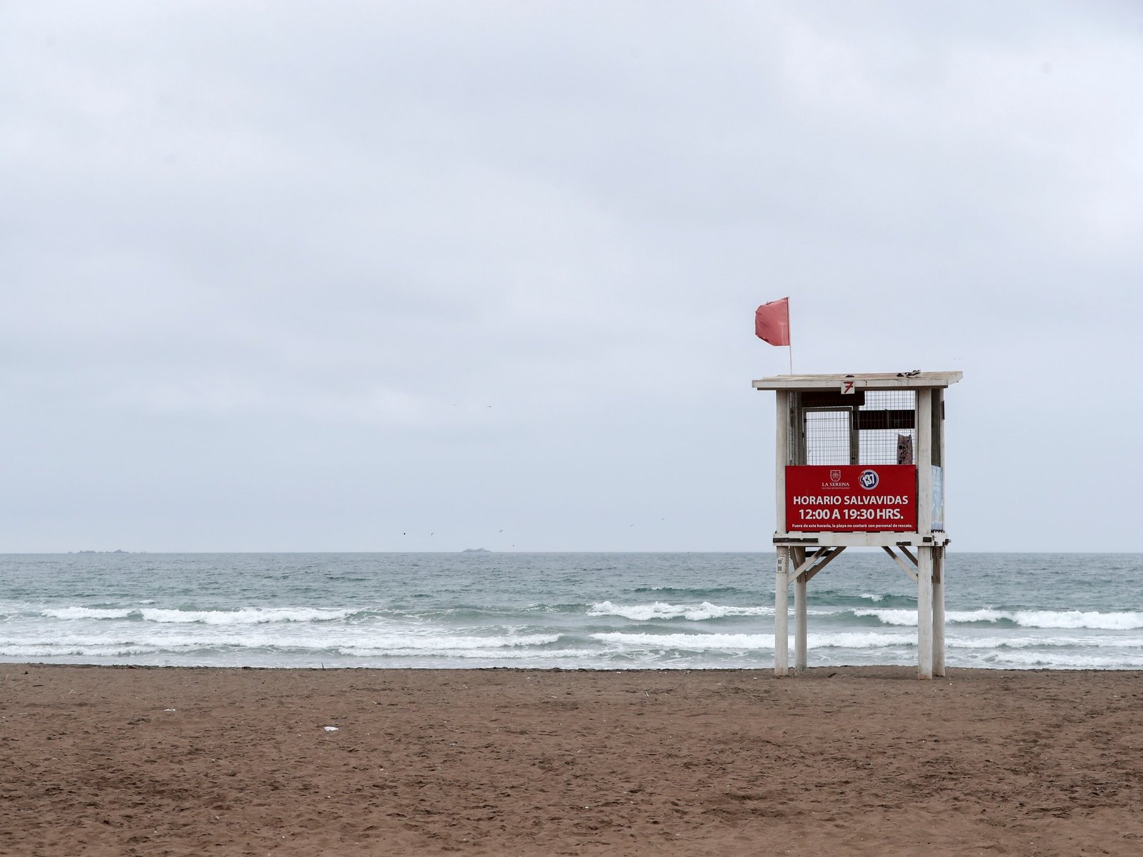 cómo estaba la playa chilena de La Serena en la que desapreció el adolescente argentino