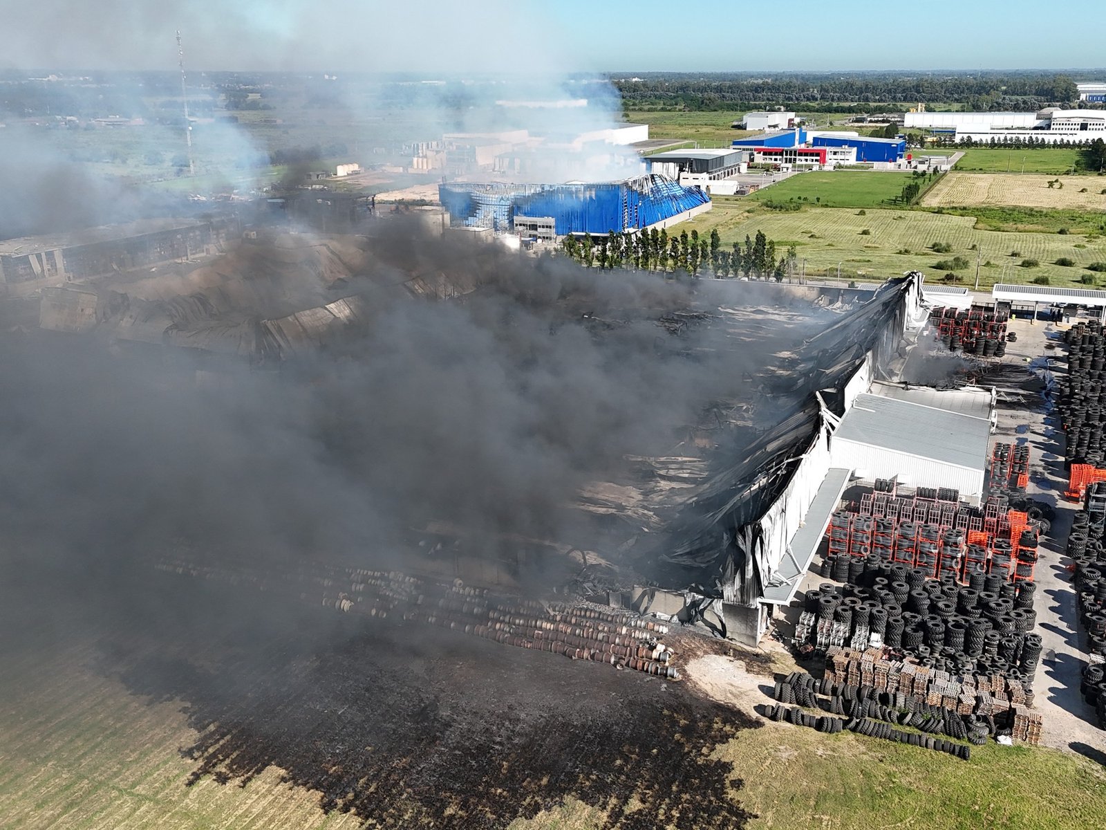 el dramático relato de un empresario que recorrió la zona del incendio y explosión en Ezeiza