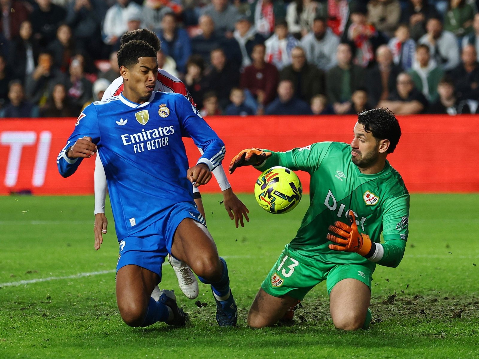 las atajadas para que Rayo Vallecano le empate en España