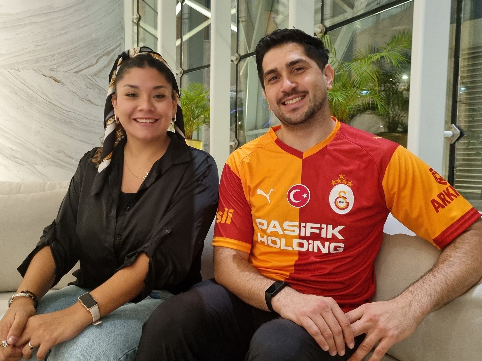 las historias de dos argentinos que se enamoraron del país donde Messi levantó la Copa