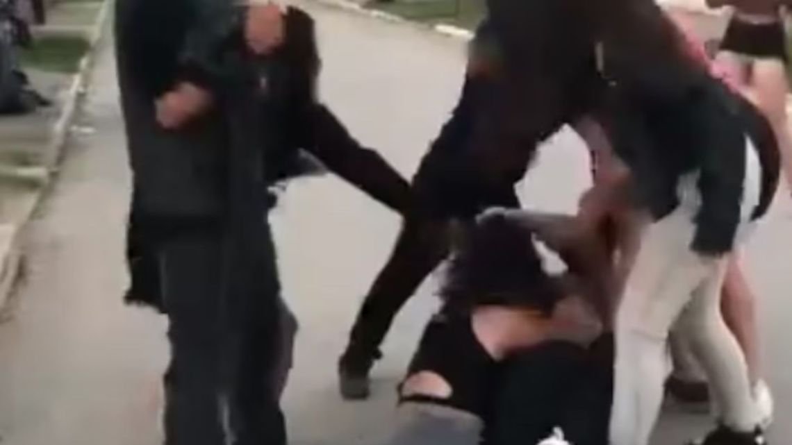 Córdoba: una pelea a la salida de una fiesta terminó con una joven apuñalada