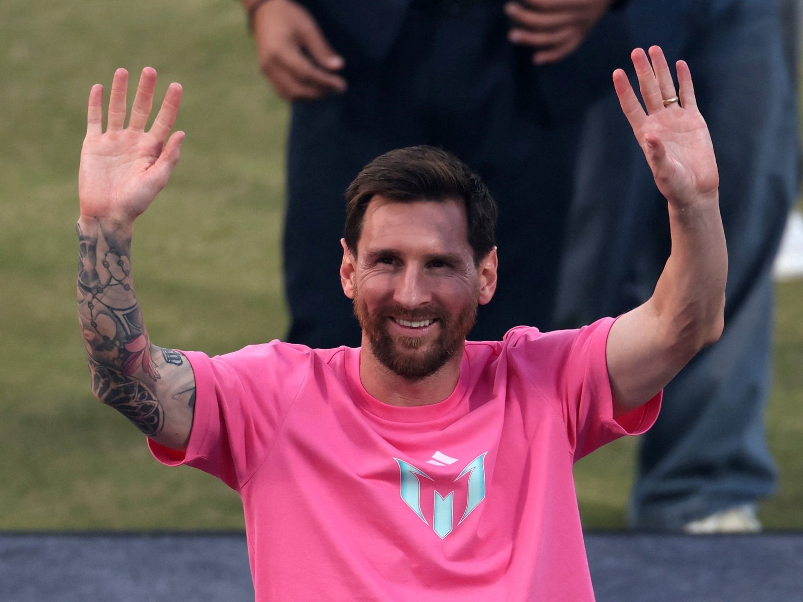 Después de su místico viaje por la India, Messi llegó a la Argentina para celebrar las fiestas