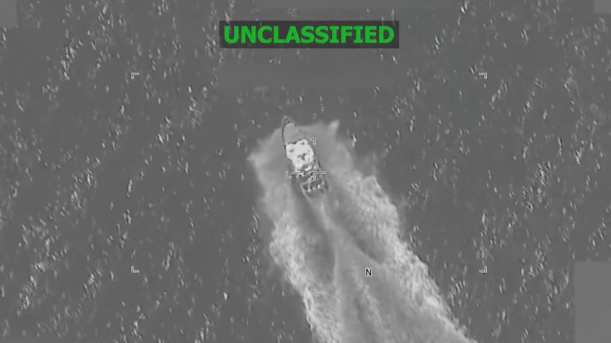 Estados Unidos busca sobrevivientes tras un ataque contra tres presuntas narcolanchas