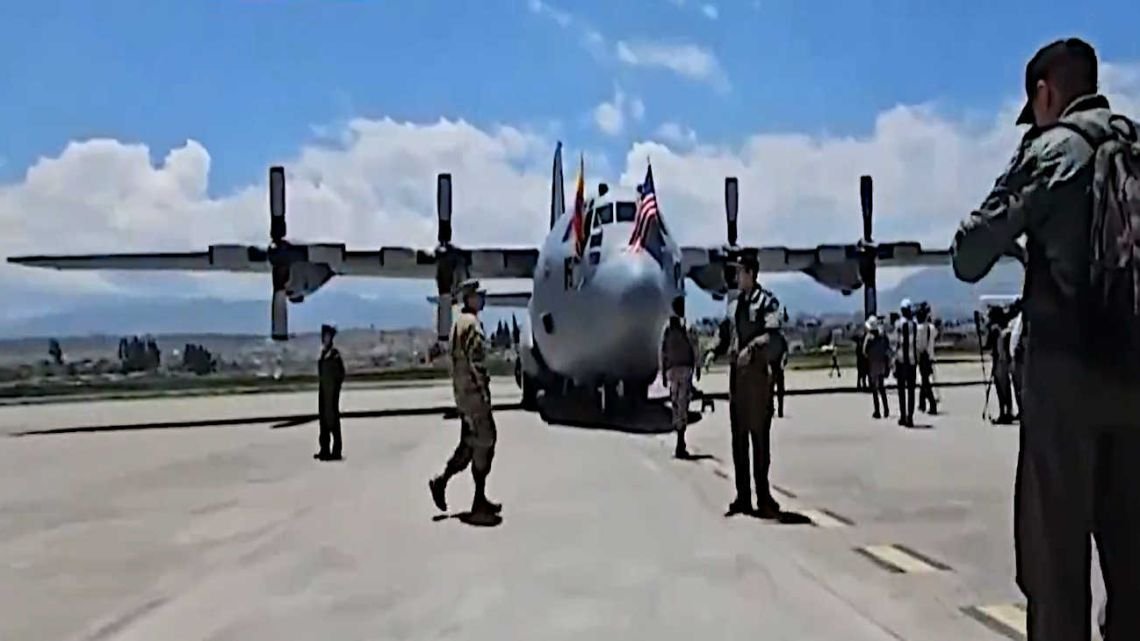 Estados Unidos refuerza su presencia militar en Ecuador con el envío de aviones y equipamiento a la base de Manta