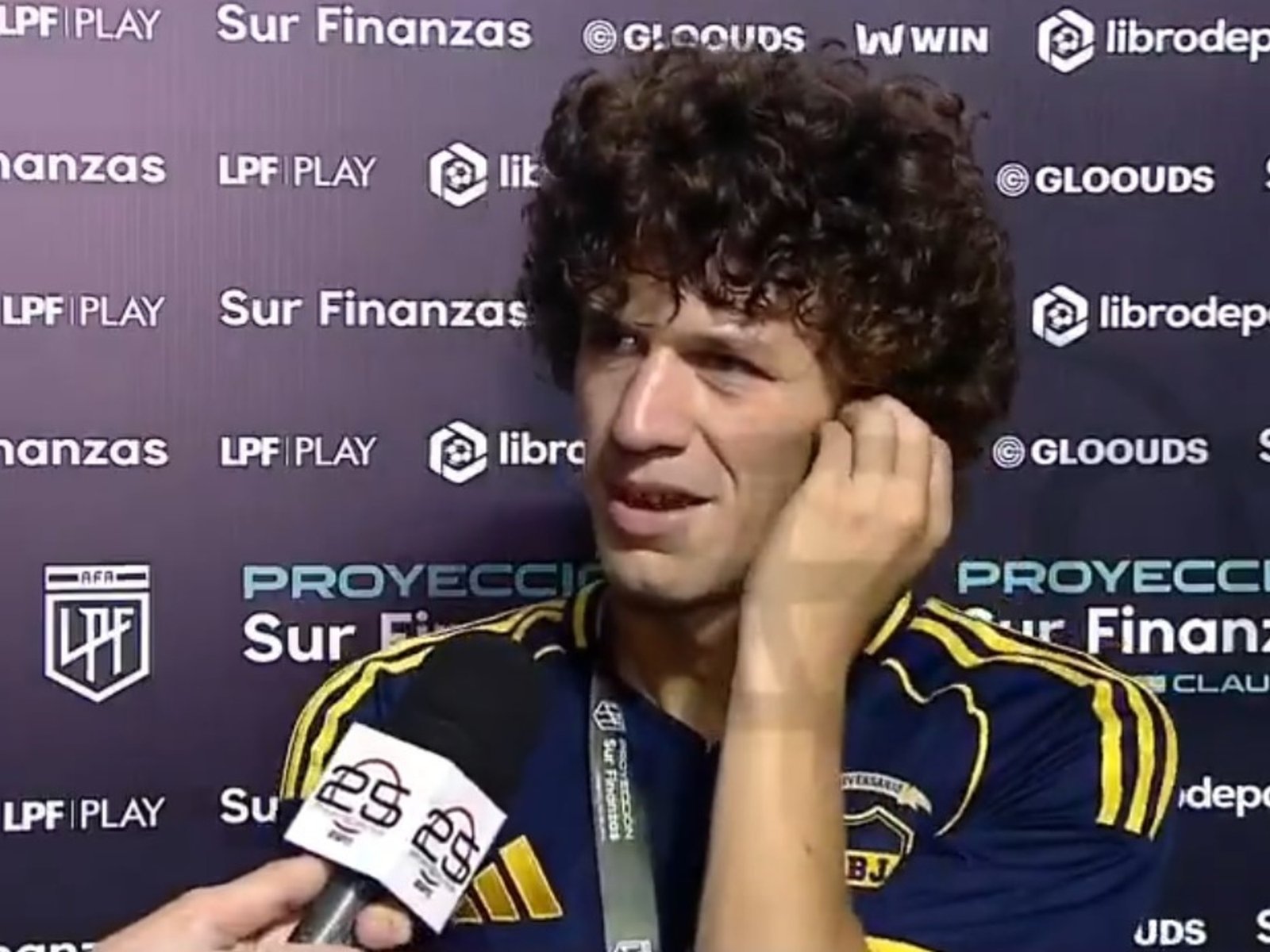 “La verdad nunca escuché a los Stones”