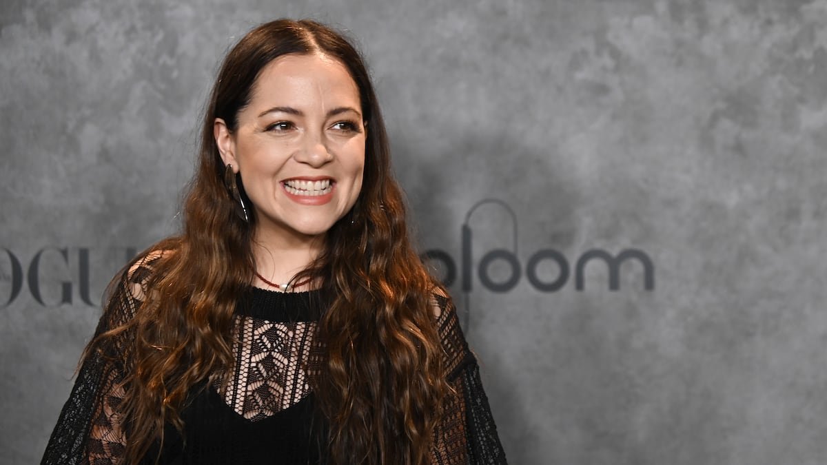 Natalia Lafourcade da la bienvenida a su primer bebé en redes sociales: “A nuestros 41 años, en su semana 41,3 ¡Viva la vida! Y felices fiestas”