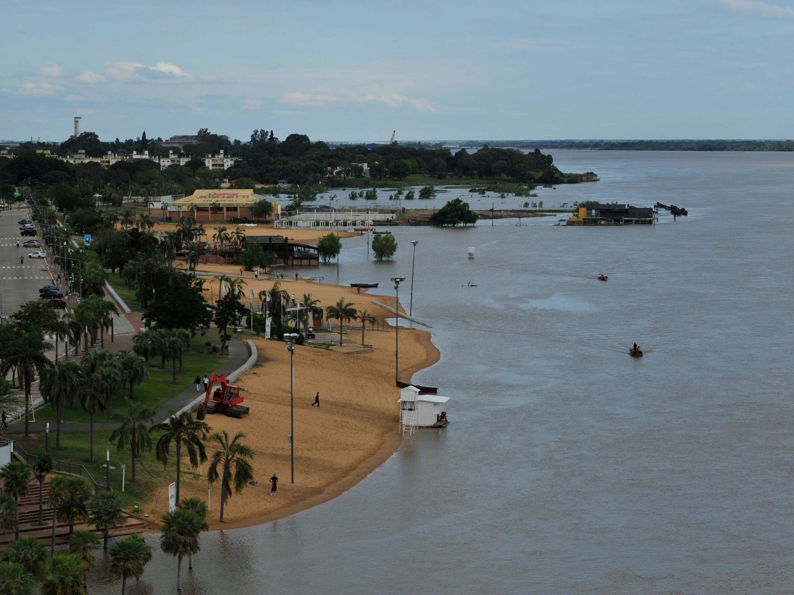 dos naufragios, seis muertos y siguen buscando a tres desaparecidos