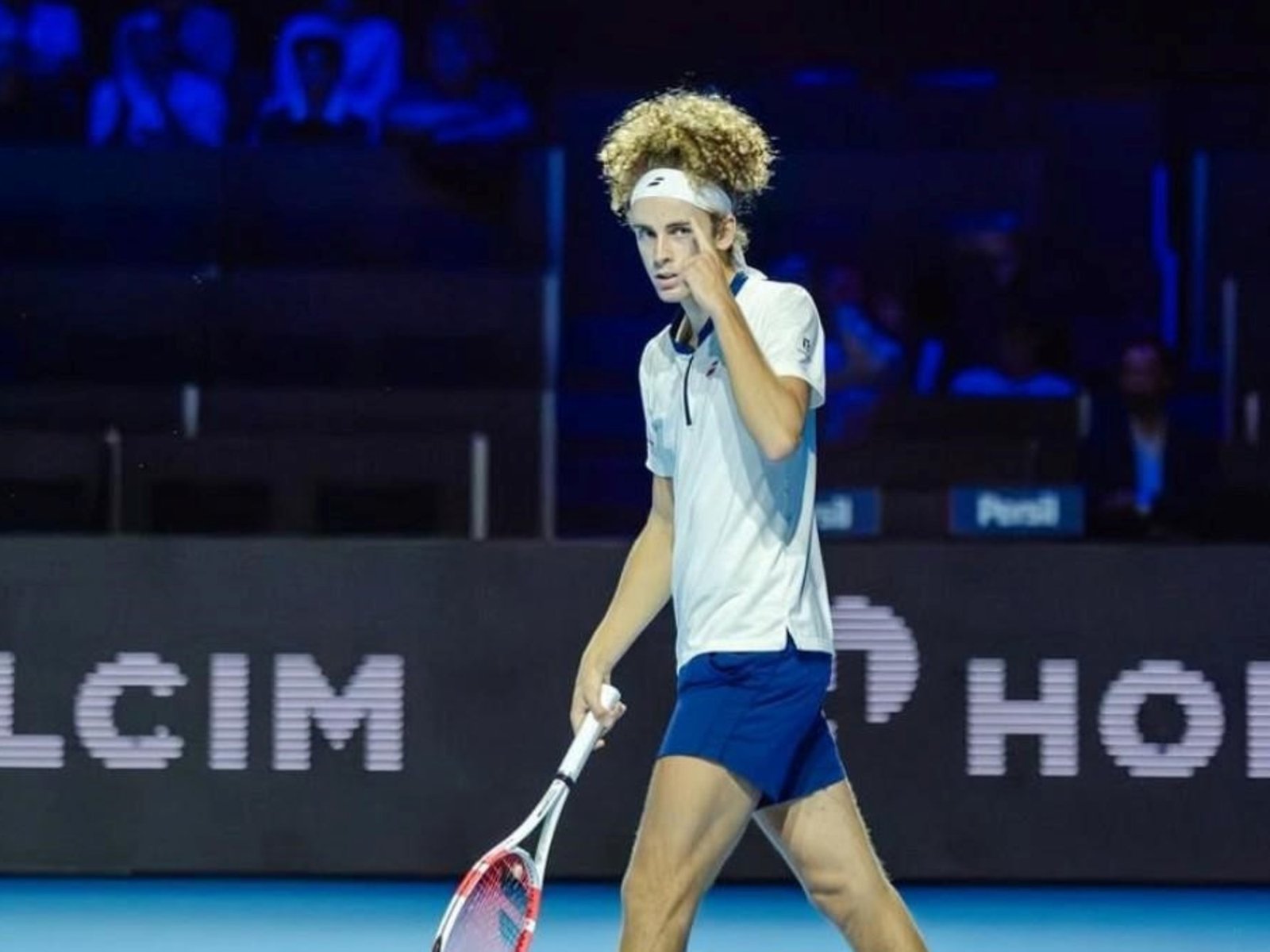 el tenista suizo que decidió contar su intimidad para hacer una reflexión