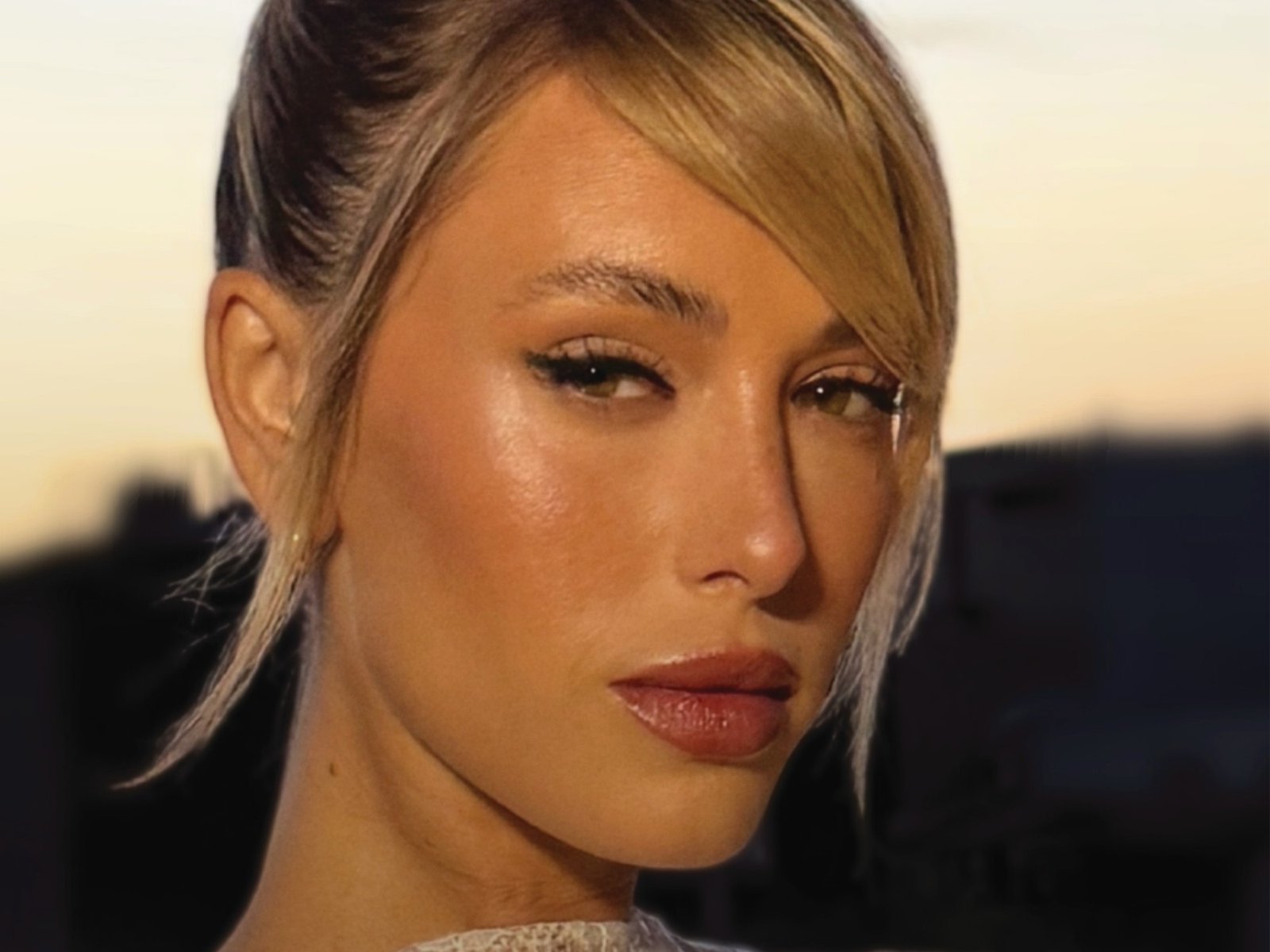 maquillaje, peinados y claves para brillar en las fiestas