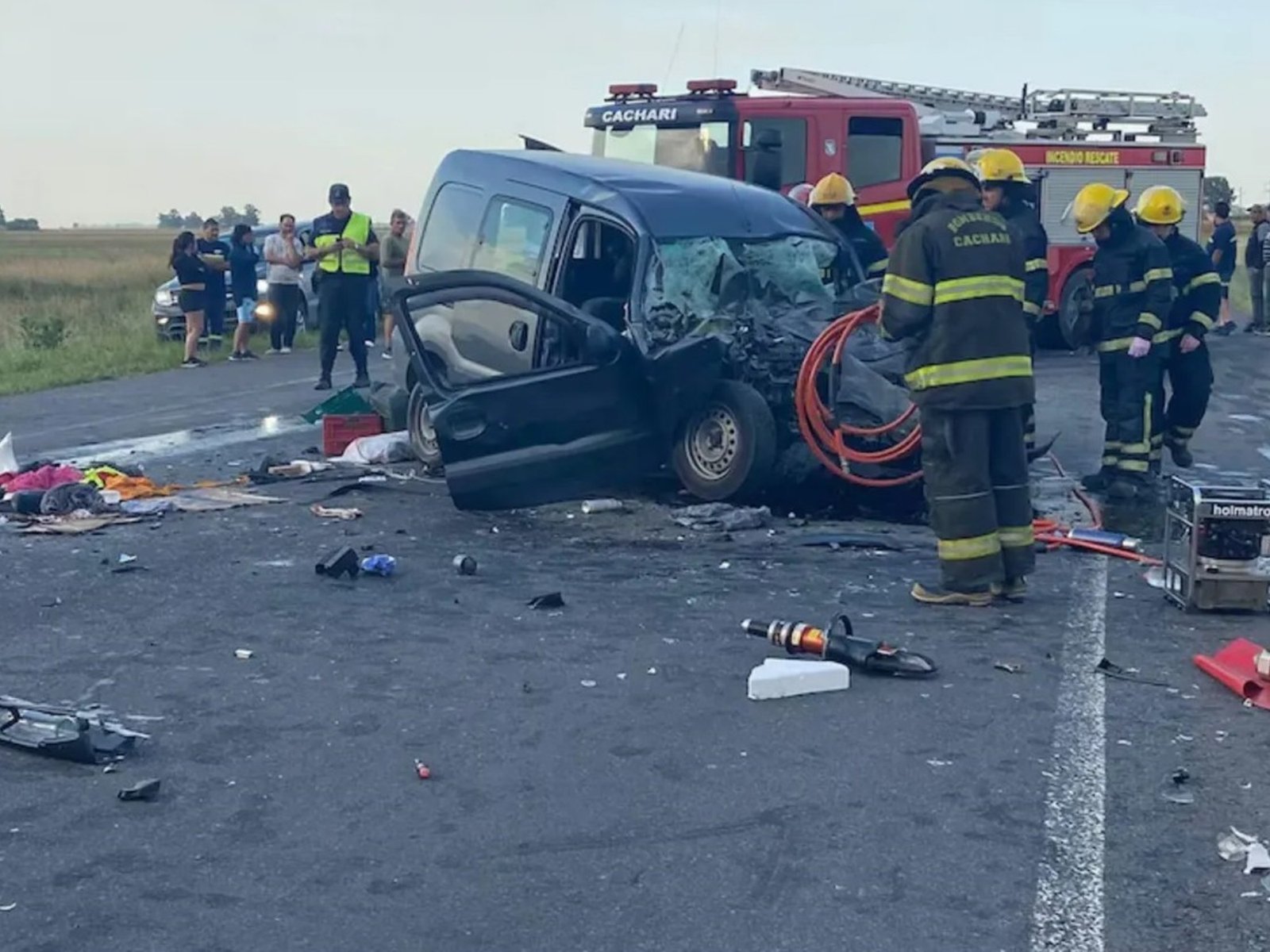 un matrimonio murió en un choque frontal entre dos camionetas