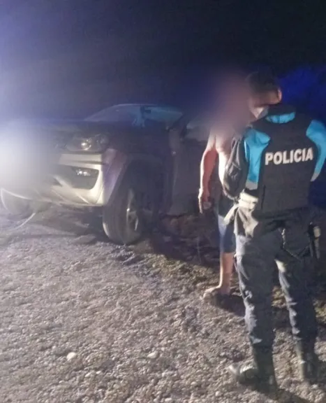 Alcoholizado realizaba maniobras peligrosas en cercanías al Lago Musters y despistó