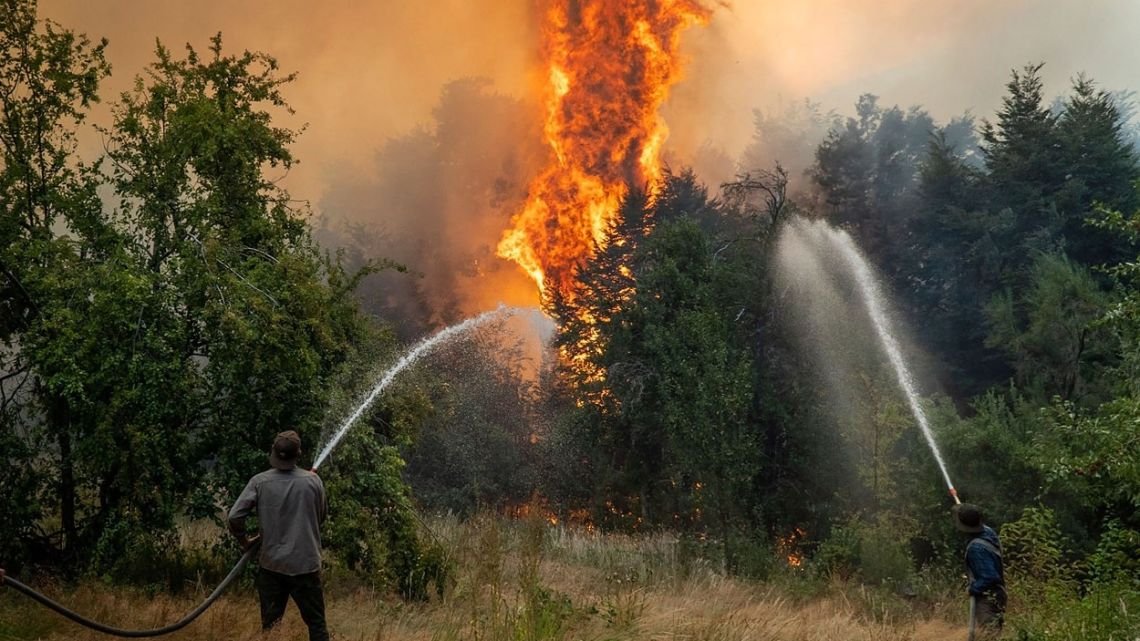 Alerta por riesgo extremo de incendios en gran parte del país