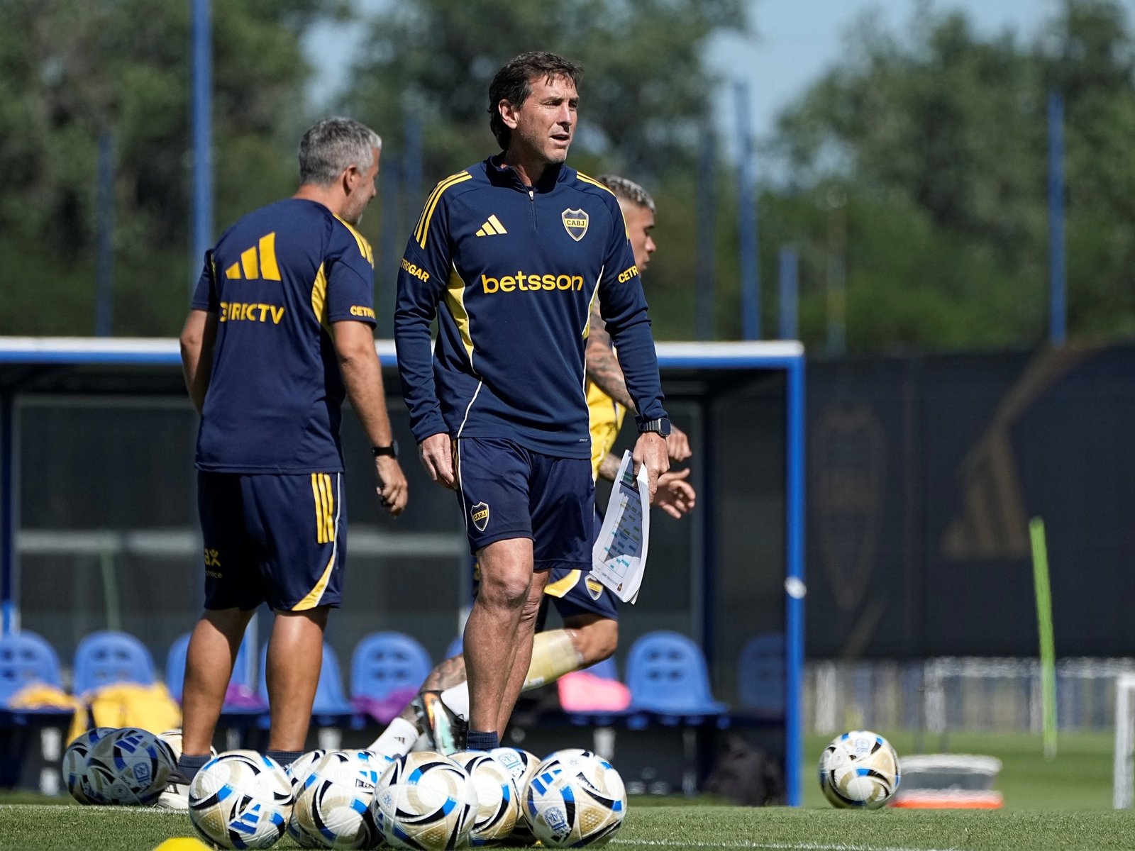 Boca pierde una pieza clave: Ubeda confirmó la intervención quirúrgica de un jugador :: Olé