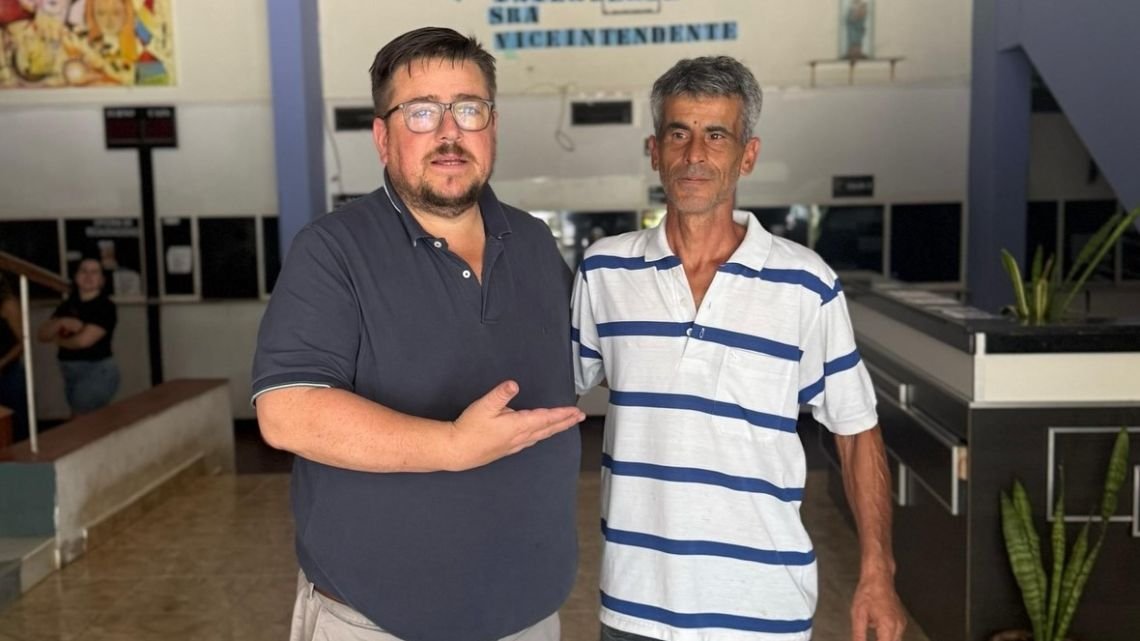 Corrientes: el intendente de Paso de los Libres sorteó su sueldo entre los trabajadores municipales