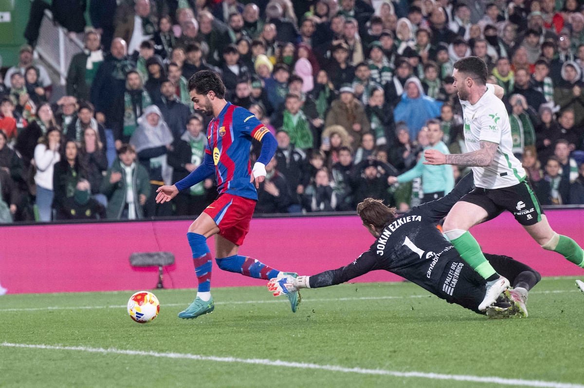 El Racing exige a un Barça serio | Fútbol | Deportes