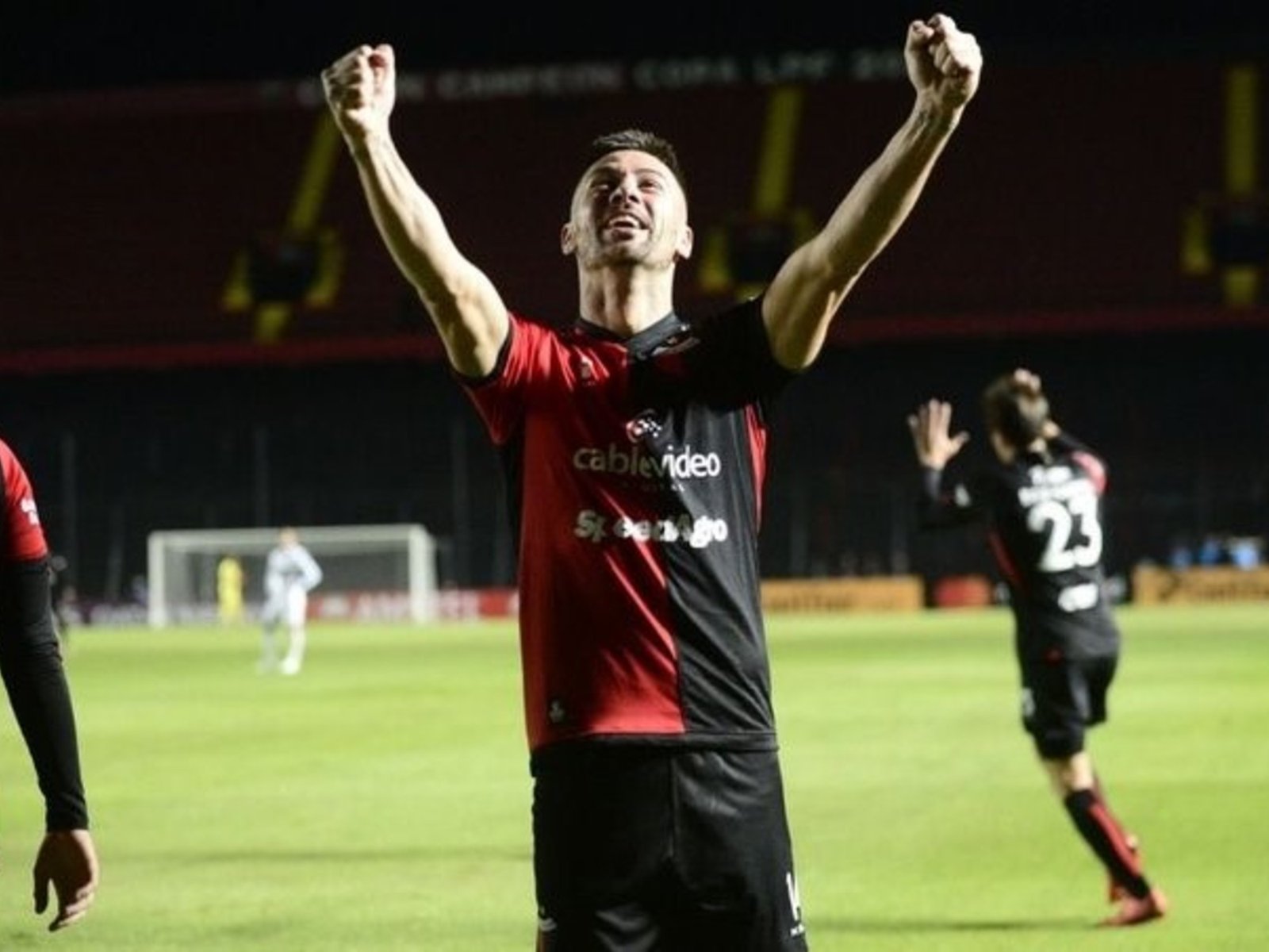 El refuerzo con el que Colón busca romper el mercado de la Primera Nacional :: Olé