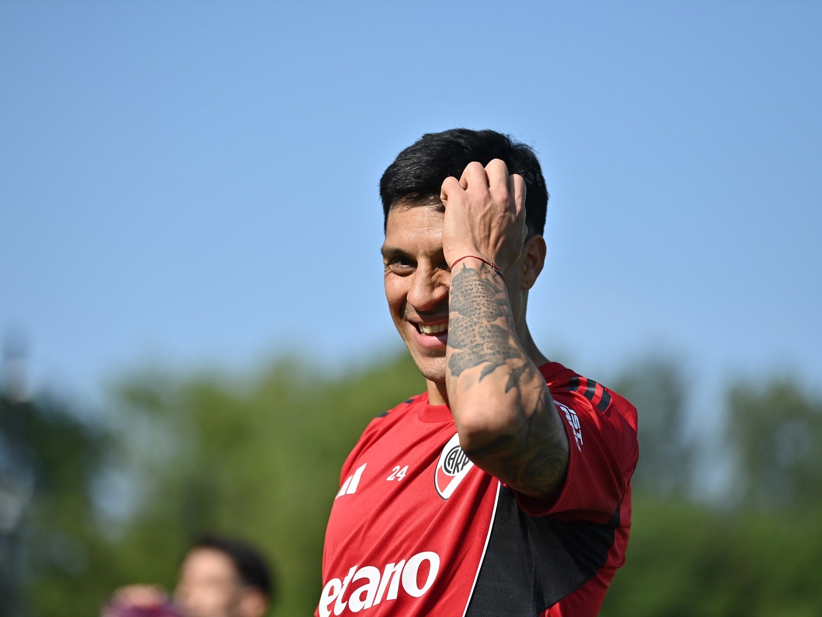 Enzo Pérez dijo que sí y se suma a Argentinos para jugar la Copa Libertadores