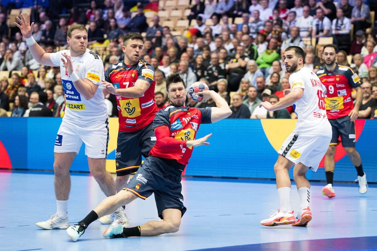 España arranca el intimidante Europeo de balonmano con un triunfo firme ante Serbia (29-27) | Deportes