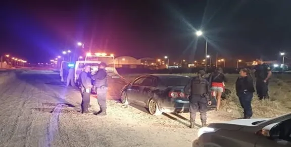 Evadió un control, se negó al test de alcoholemia y terminó detenido