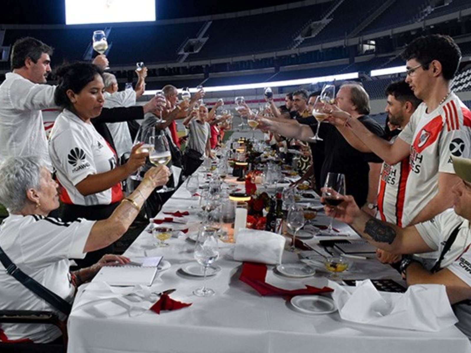 “Fin de año en casa y en familia”