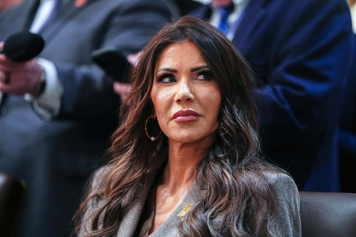 Kristi Noem, la cara más desafiante de la cacería de migrantes de Trump | Internacional