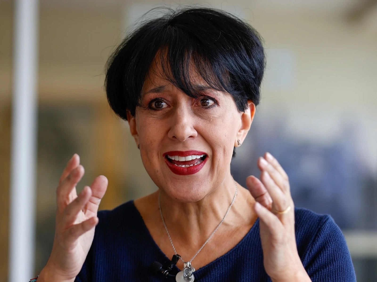 La escritora María Fernanda Heredia sabe por qué el libro sigue seduciendo a los chicos