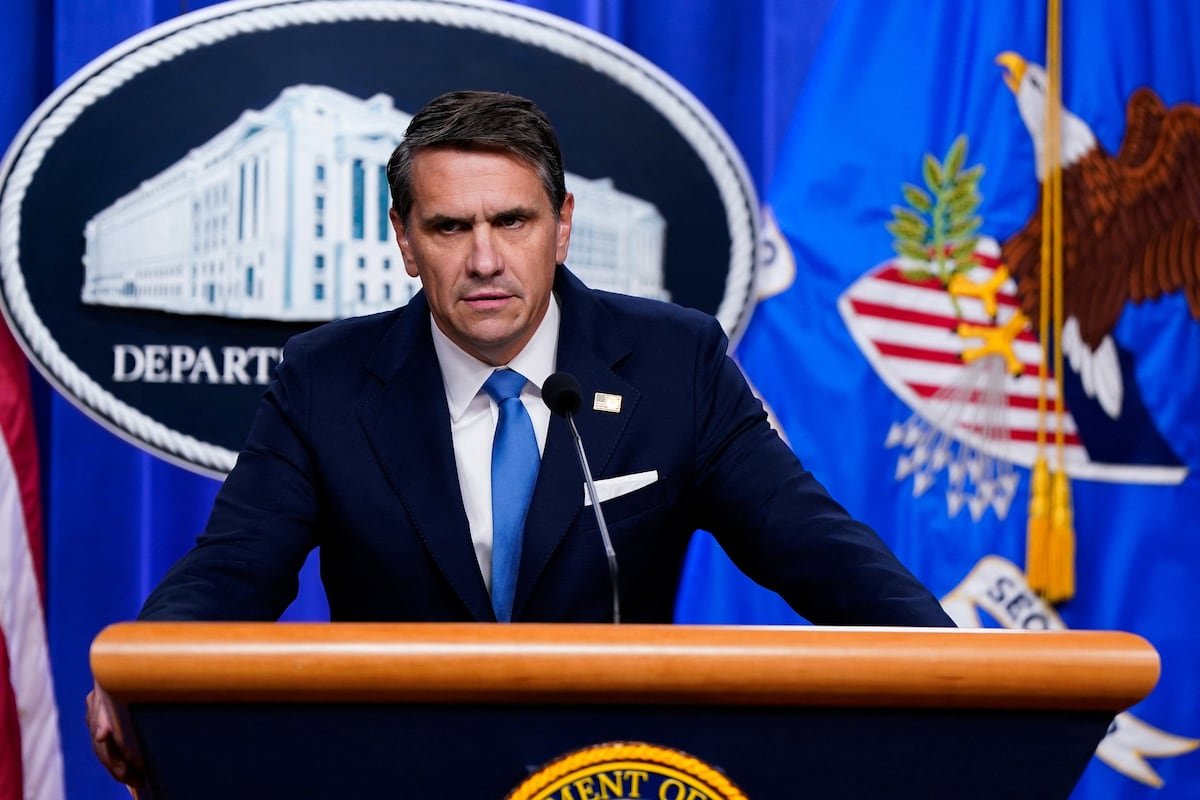 Los nuevos papeles de Epstein certifican sus robustas conexiones con el poder | Internacional