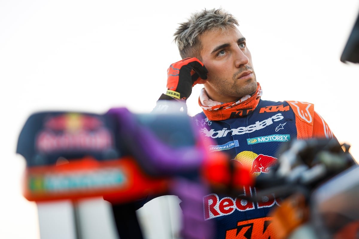 Luciano Benavides, el líder del Dakar que corre con una rodilla destrozada | Deportes