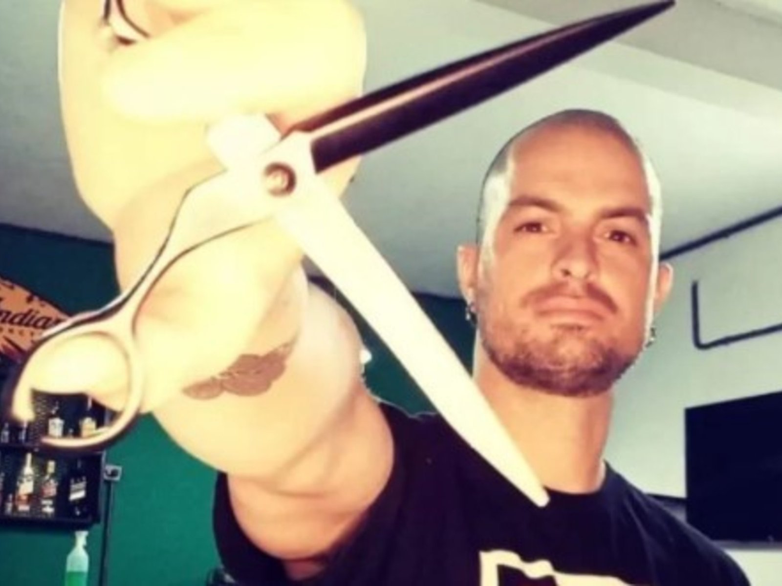 Mataron a tiros a un peluquero argentino en un bar de Tulum, México