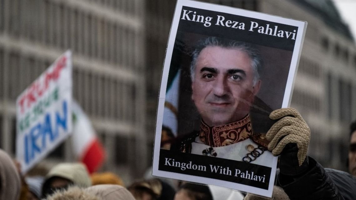Metamorfosis de la dinastía Pahlavi, de la autocracia a la esperanza de la ‘Gen Z’ en un Irán en crisis