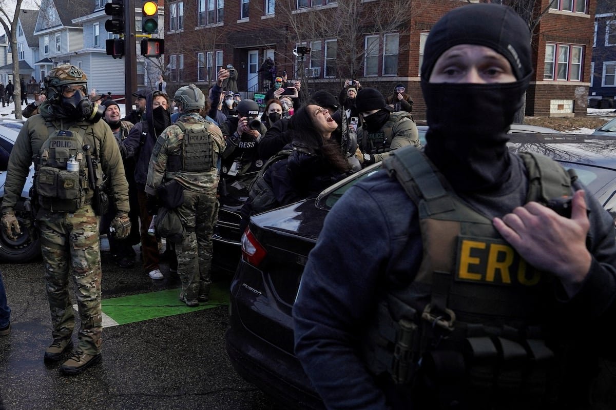 Minneapolis no da tregua al Gobierno de Trump una semana después de la muerte de Renee Good a manos del ICE | Inmigración en Estados Unidos