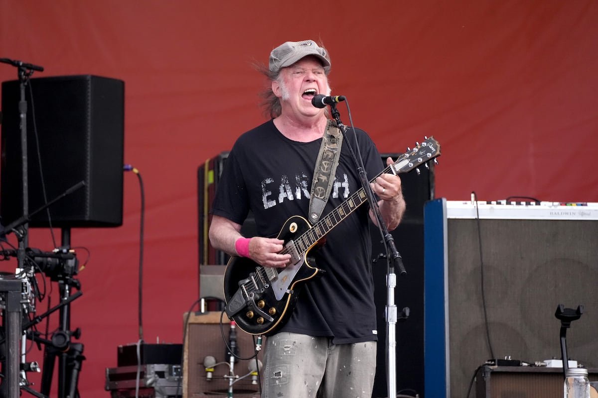 Música gratis para Groenlandia y su retiro de Amazon: la protesta de Neil Young contra la administración Trump | Cultura