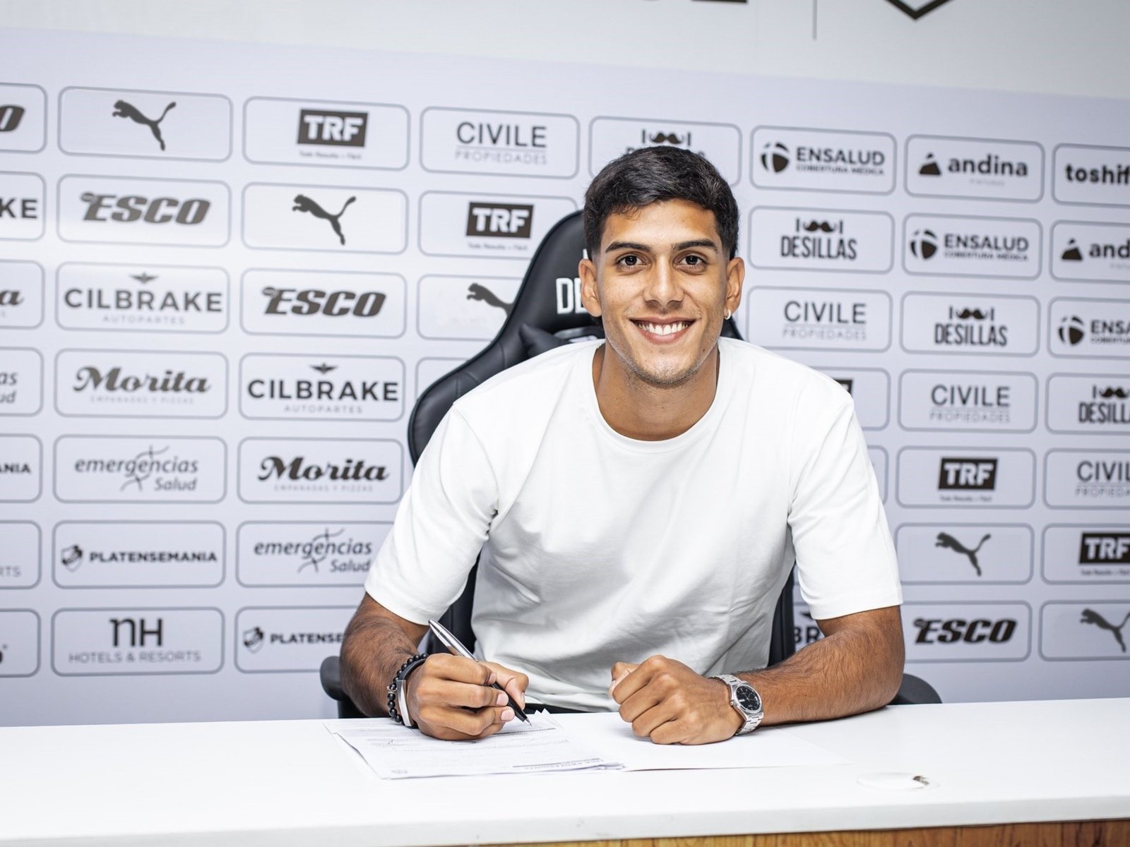 “No tuvo en cuenta a ninguno”