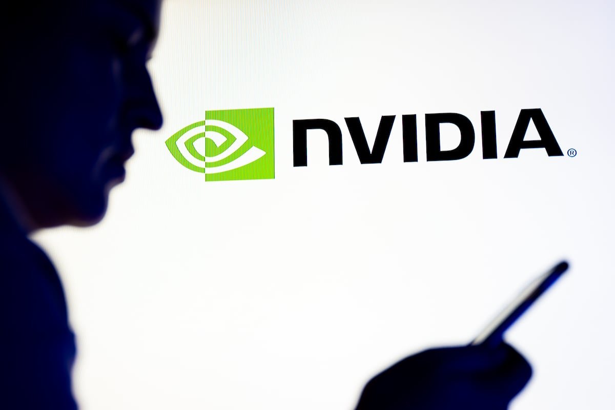 Nvidia vuelve a tirar de chequera: invierte 2.000 millones de dólares en CoreWeave y amplía su alianza estratégica | Economía