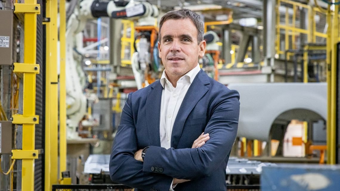 Presidente de Ford Argentina: “No me sorprendería que cierren fábricas de autos en el país”