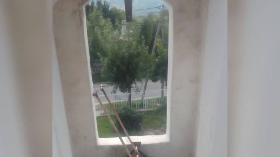 Robaron campanas de iglesia en La Falda: “Es muy triste”