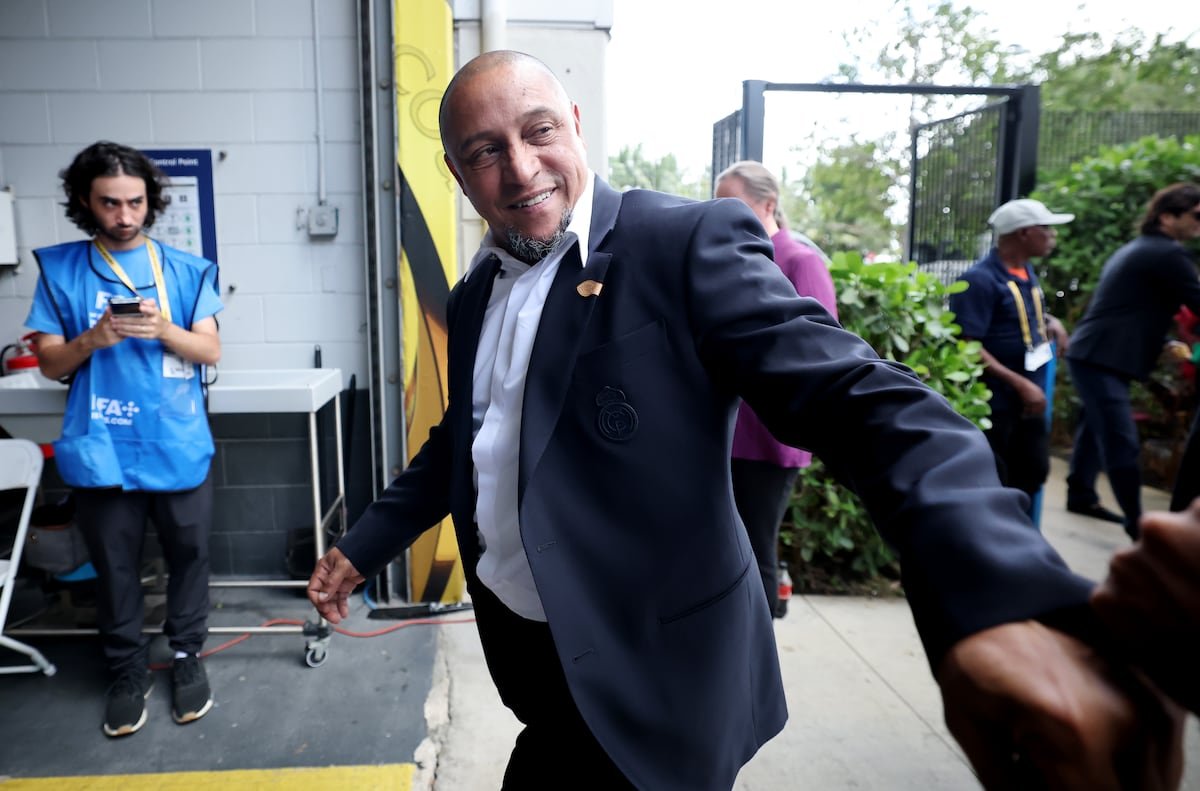 Roberto Carlos, intervenido del corazón en Brasil tras unas pruebas médicas, está fuera de peligro | Fútbol | Deportes