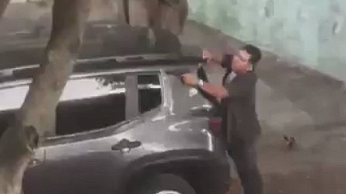 Se viralizó el video del policía que disparó 14 veces en Villa Crespo e hirió a un vecino