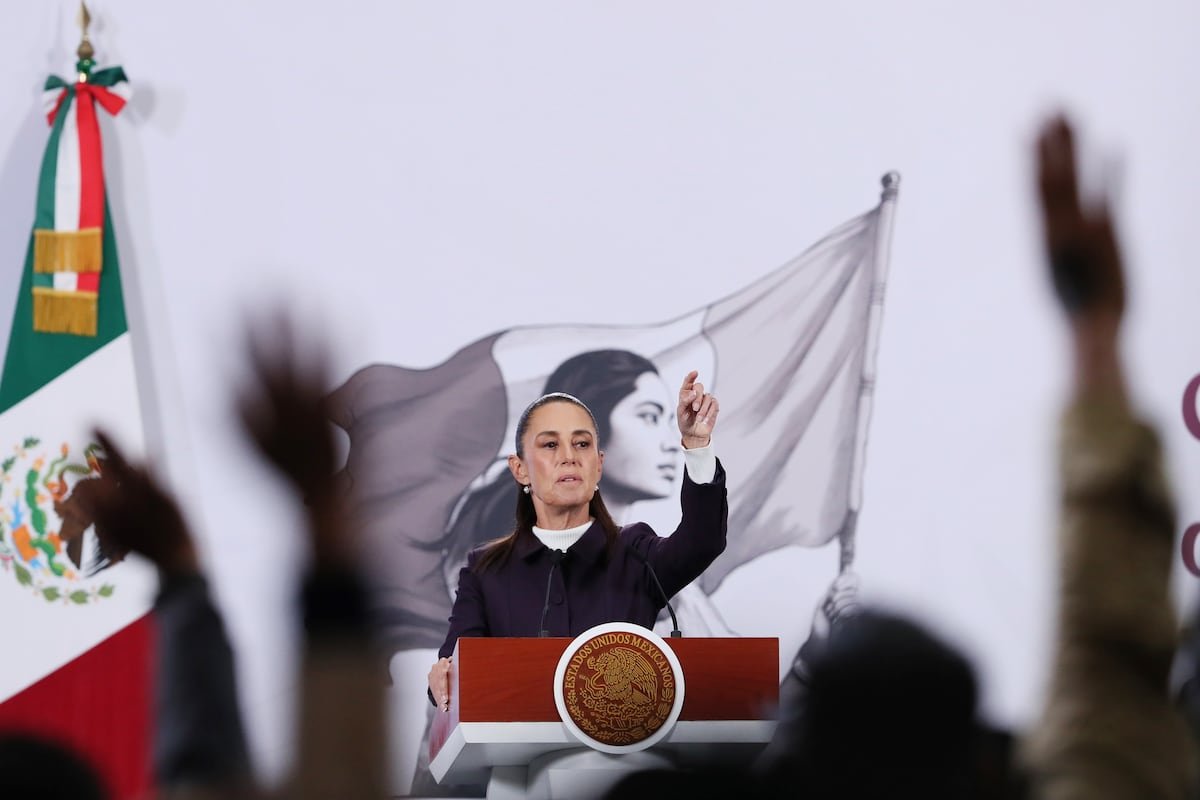 Sheinbaum niega que Estados Unidos pidiera a México arrestar a políticos con vínculos con el narcotráfico