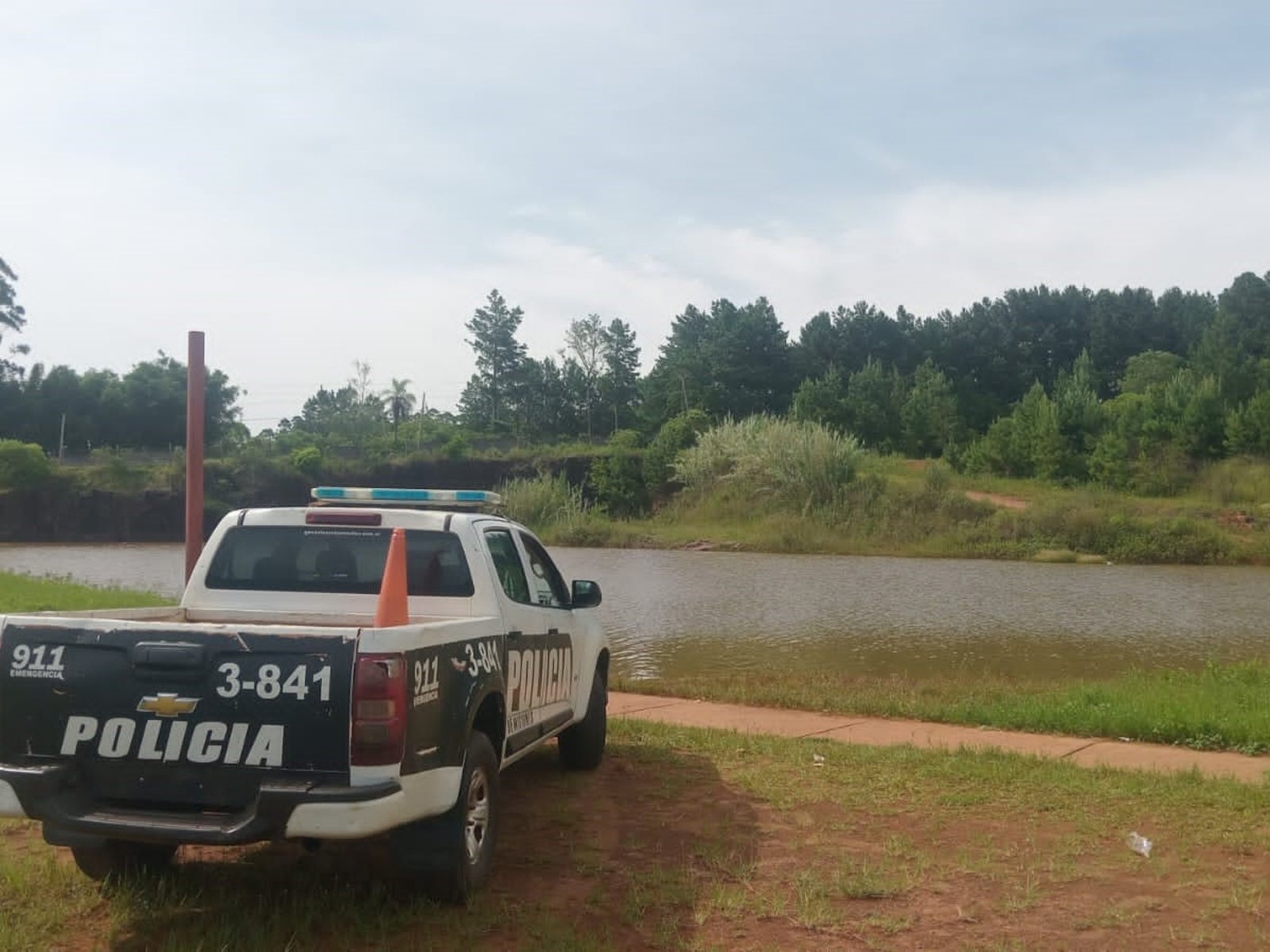 Tres nenas de 7 años murieron ahogadas en una cantera abandonada