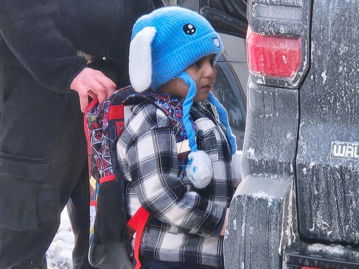 Un juez ordena la liberación de Liam Conejo Ramos, el niño de cinco años arrestado por el ICE en Minneapolis | Inmigración en Estados Unidos