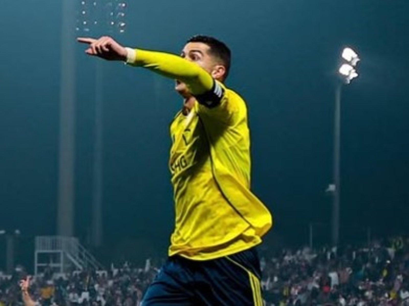 convirtió para Al Nassr en Arabia Saudita y se despega de Lionel Messi