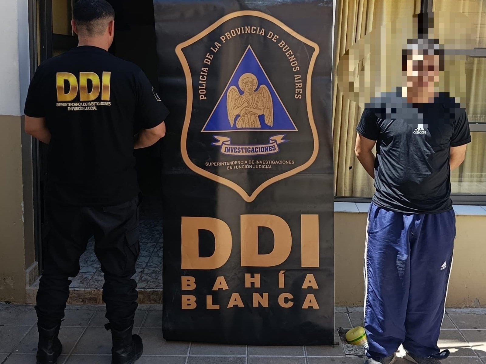 detuvieron al padre y lo acusan de haberle dado una golpiza