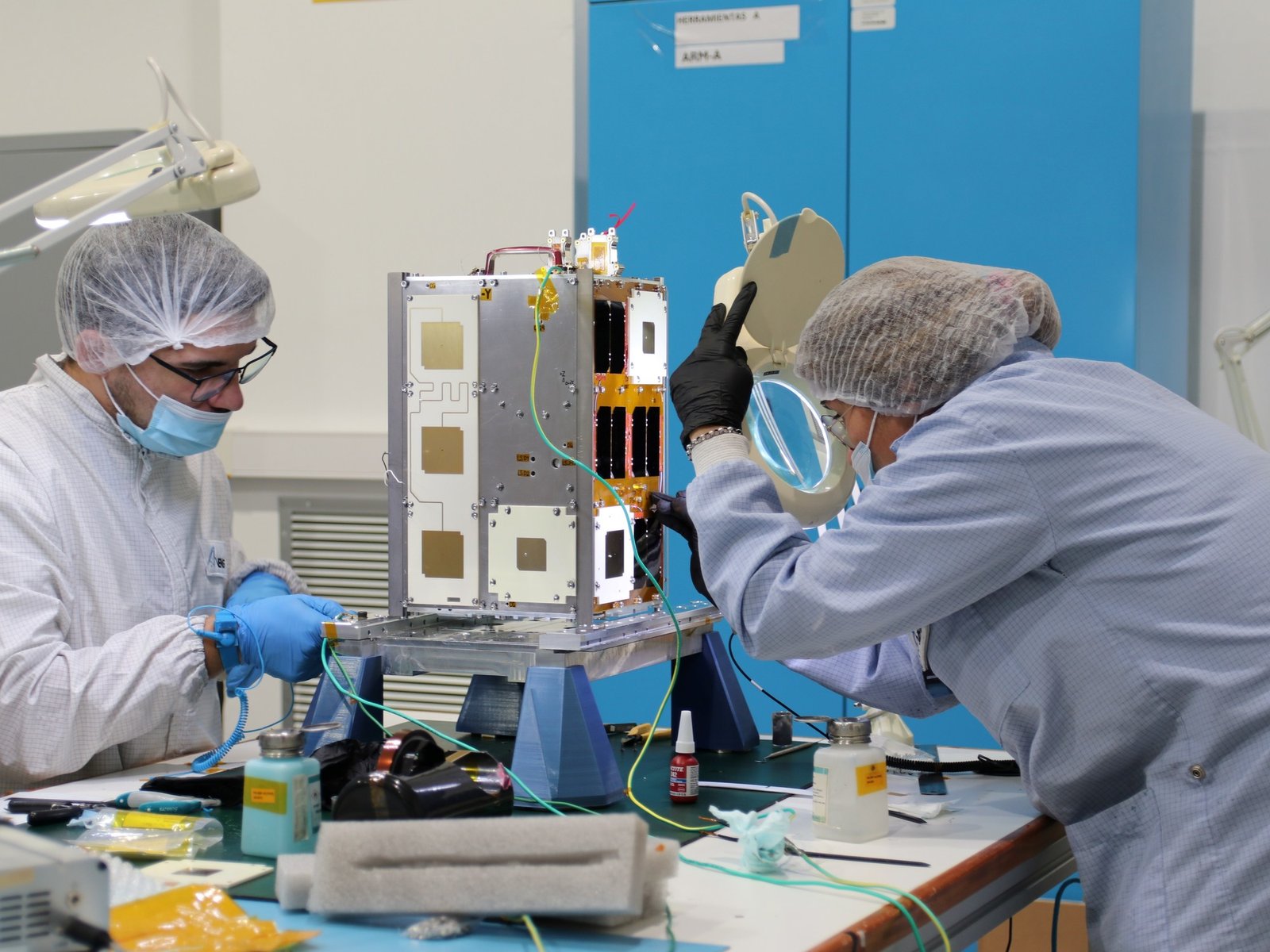 la NASA vuelve a la Luna tras casi 60 años y lleva un desarrollo tecnológico argentino