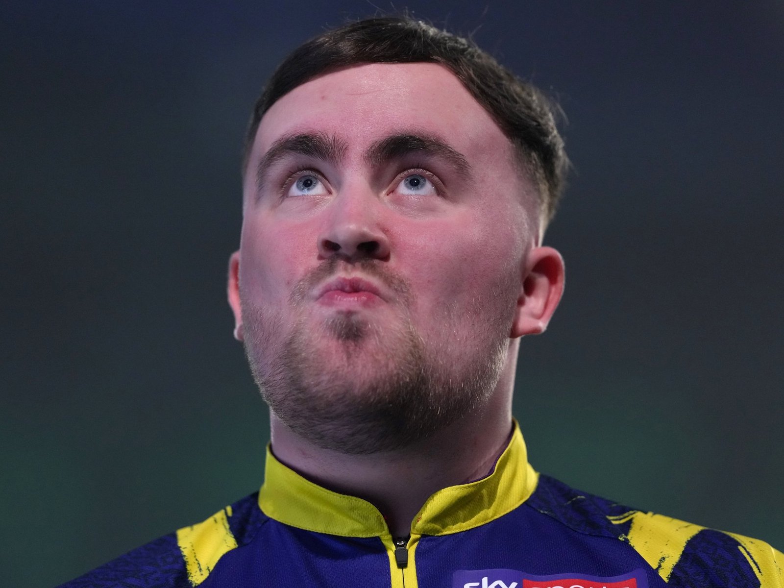 le dicen “La Bomba Atómica”, tiene 18 años y va por el bicampeonato mundial