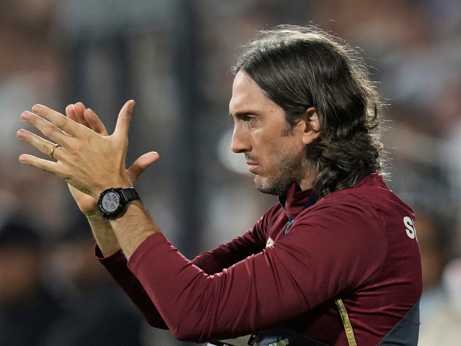 operan del corazón a Luis Zubeldía, DT del Fluminense